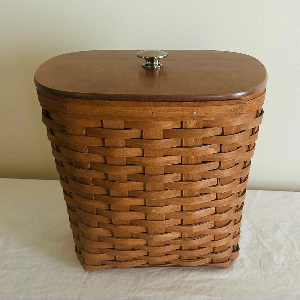 Longaberger 2008 Decorative Handmade Basket w/ Longaberger Custom Made. - Picture 2 of 11
